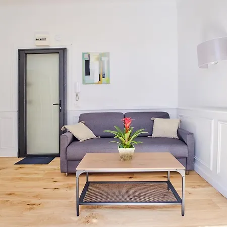 Appartement Studio With A Peacefull Private Patio *